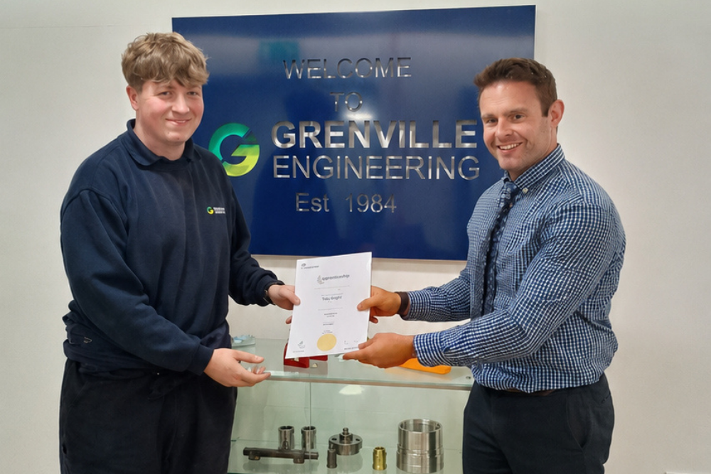 harry-level-3-plate-welder-apprenticeship-grenville-engineering Harry receiving his Level 3 Plate Welder Apprenticeship certificate at Grenville Engineering.